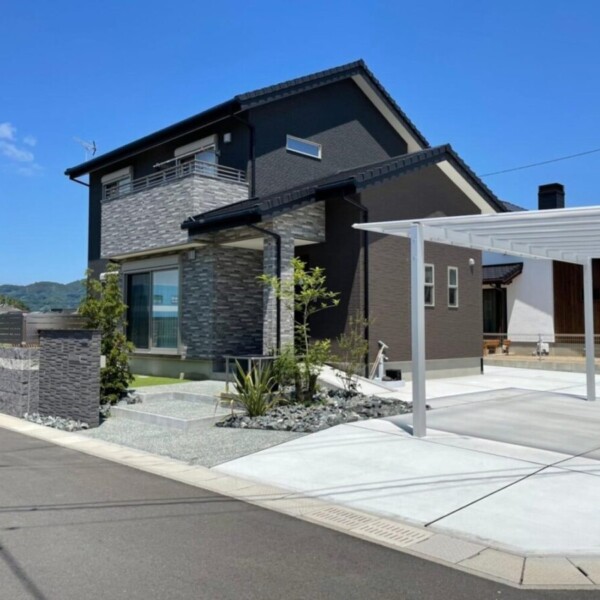 【施工事例】グレーを基調としたスタイリッシュな外構【小城市】